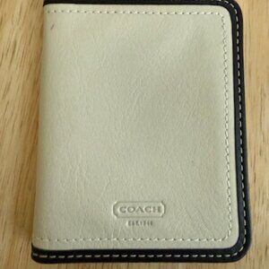 Vintage Coach Leather ID Card Holder